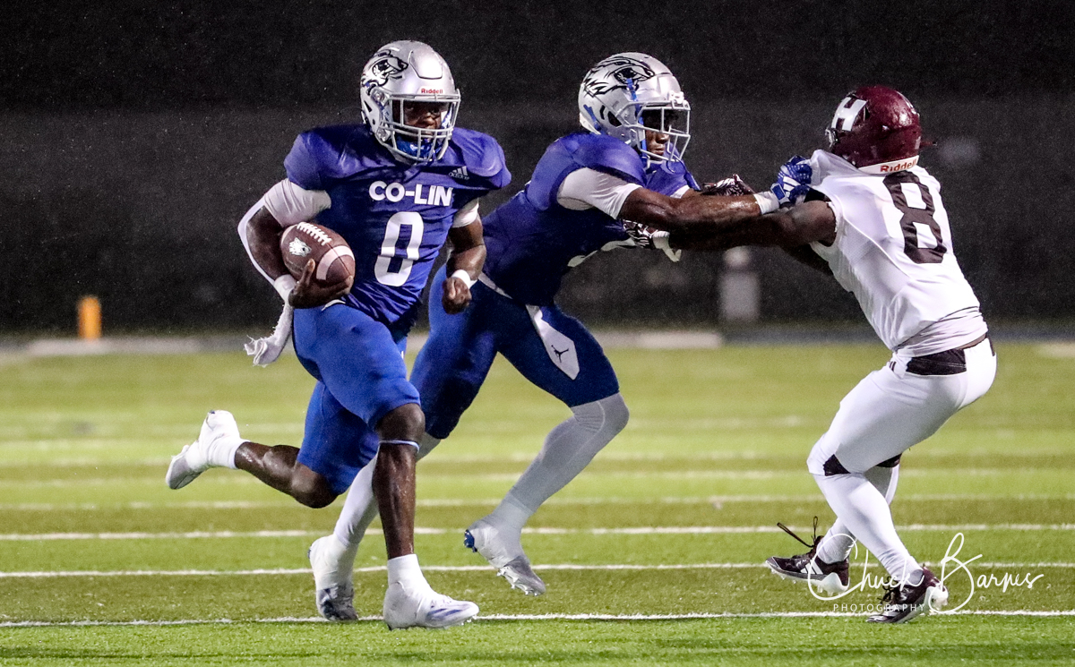 Wolves Dominate Bears for Homecoming Win