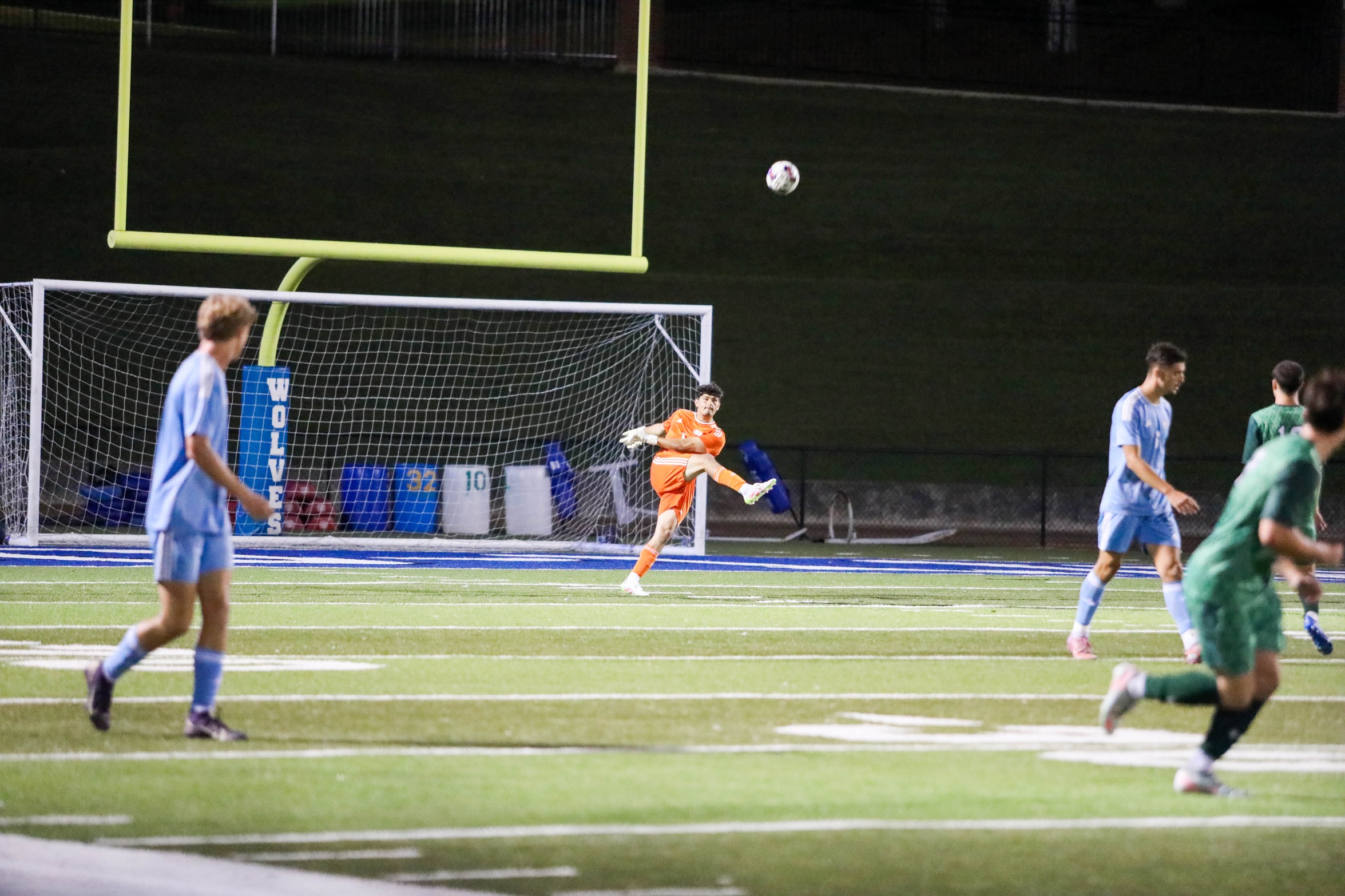 Wolves Stumble Against Wildcats