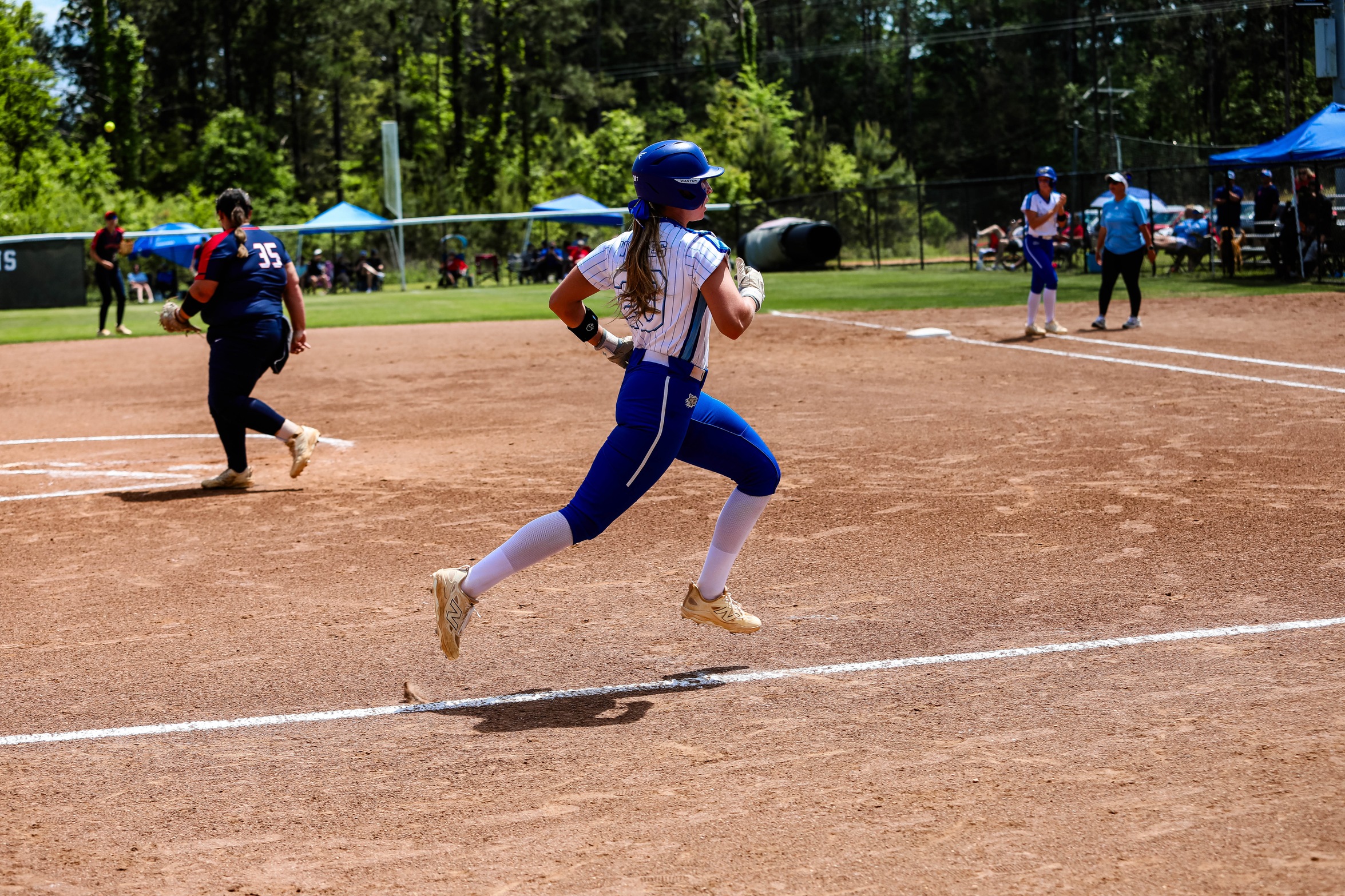 Lady Wolves Sweep Ranked Matchup Against Lady Indians