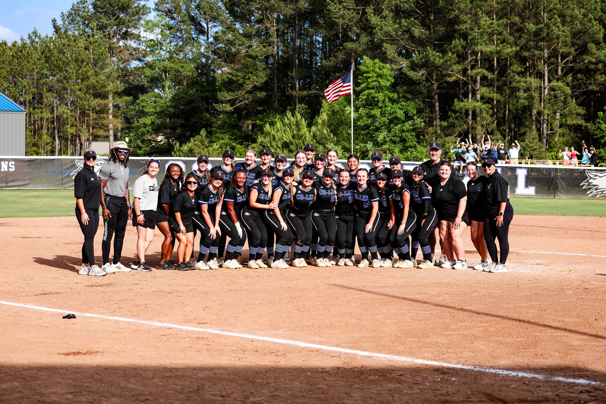 Lady Wolves Clinch Third-Straight MACCC Championship