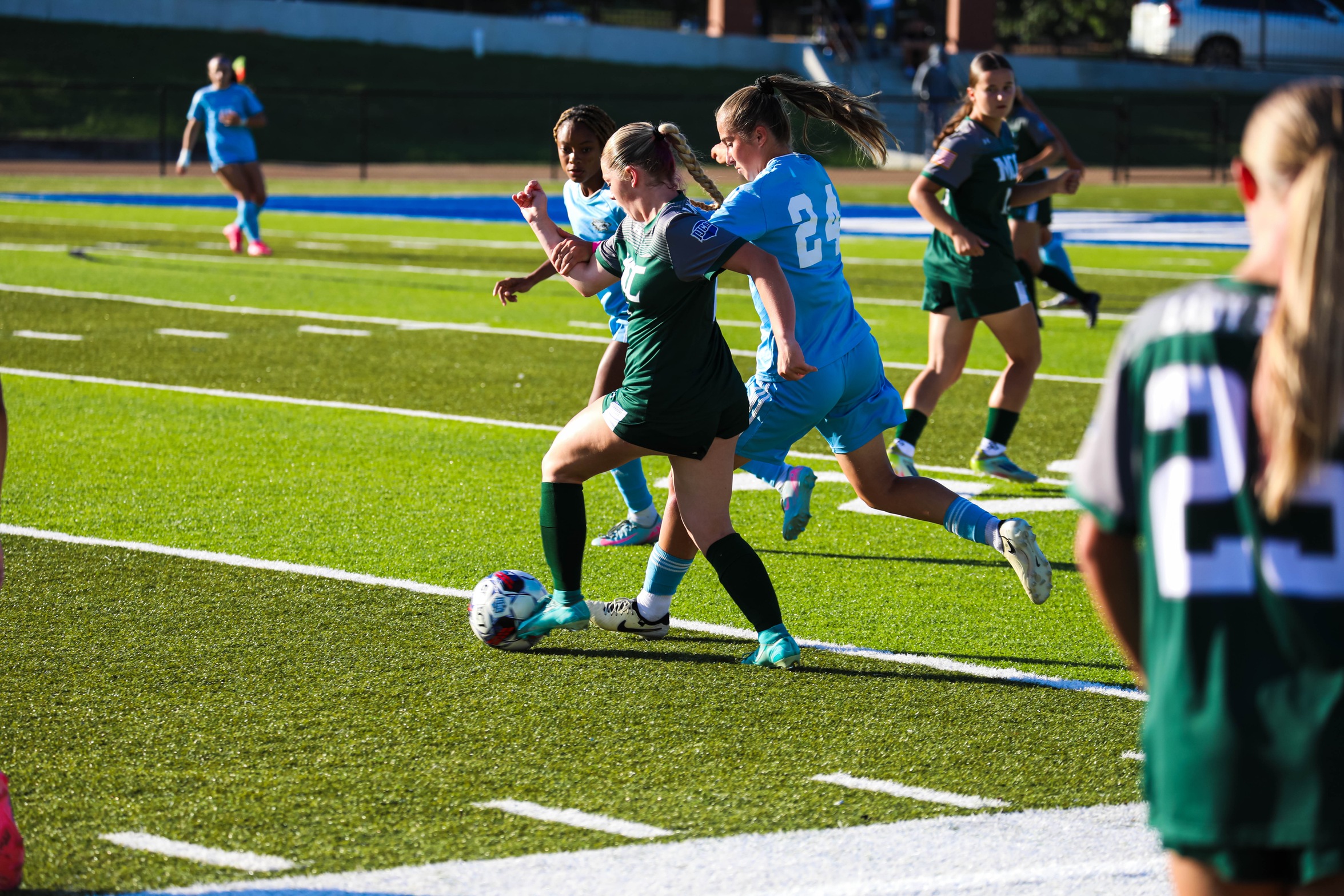 Lady Wolves Drop Match Against Wildcats